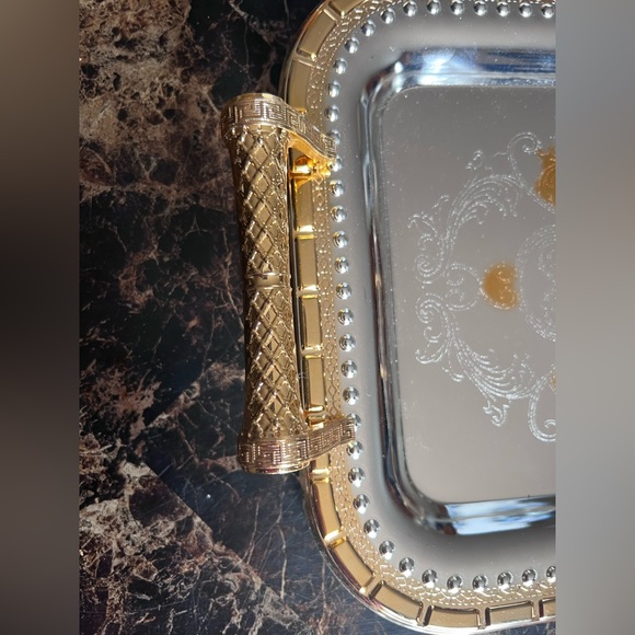 ARAB STYLE GOLDEN SERVING TRAY WITH HANDLES - Picture 3 of 6